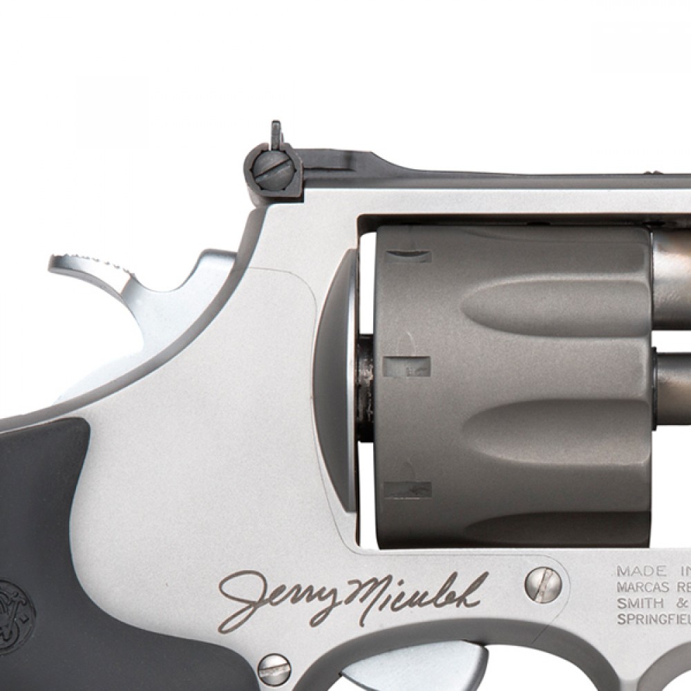 Револвер модел M929 9mm 8 SHOT PC "Смит и Уесън" .