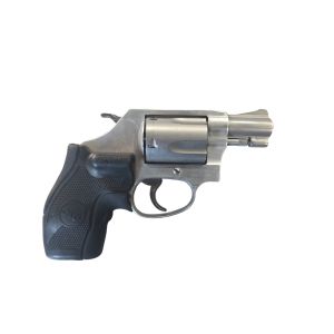 Револвер модел 637/ 2"  "Смит и Уесън" 